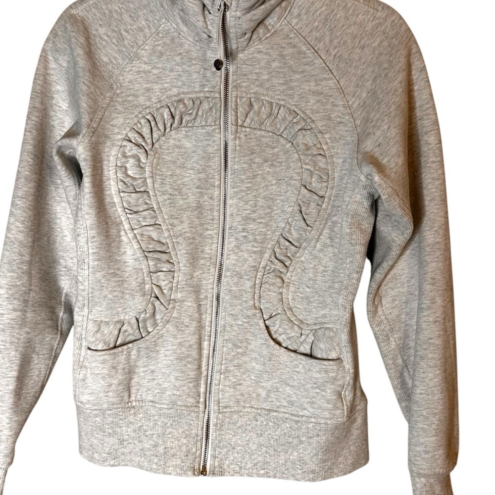Lululemon Cuddle Up Jacket - Picture 10 of 16